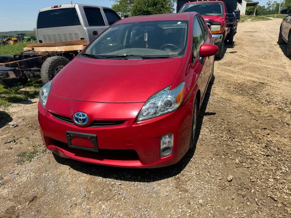 Toyota Prius - Image 3 of 3