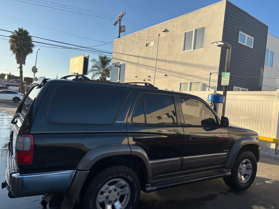 Toyota 4Runner - Image 2 of 6