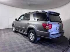 2003 Toyota Sequoia 1st Gen - Image 2 of 10