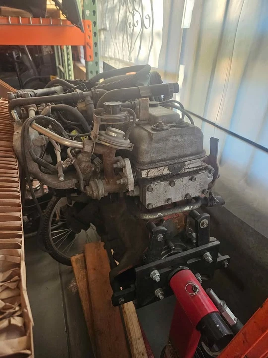 Parts & Memorabilia Engines - Image 2 of 4