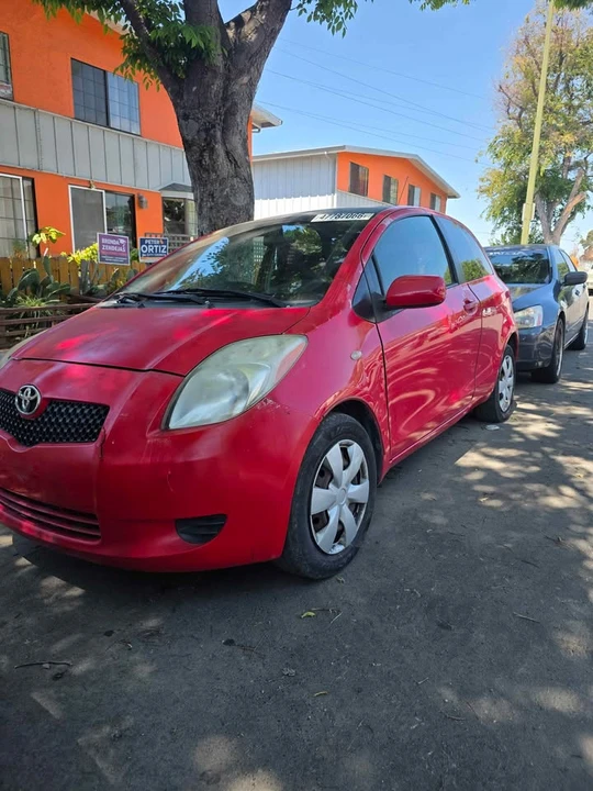 2007 Toyota Yaris - Image 2 of 4