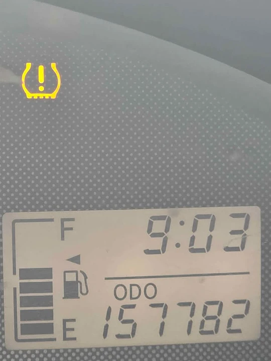 2008 Toyota Yaris - Image 2 of 9