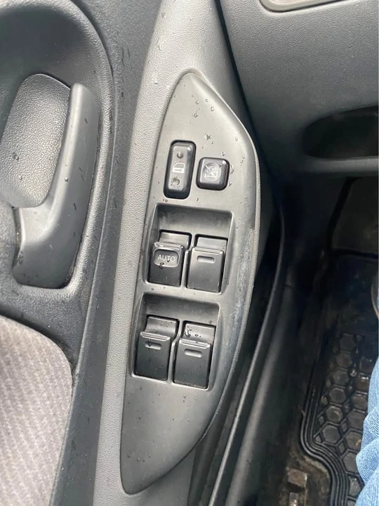 2005 Toyota Echo - Image 3 of 5