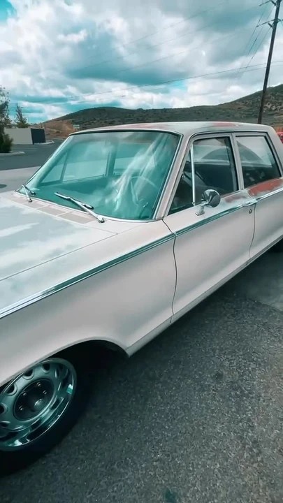 1965 Chrysler Newport - Image 10 of 10
