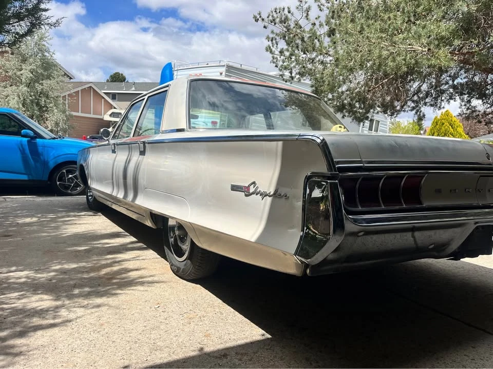 1965 Chrysler Newport - Image 4 of 10