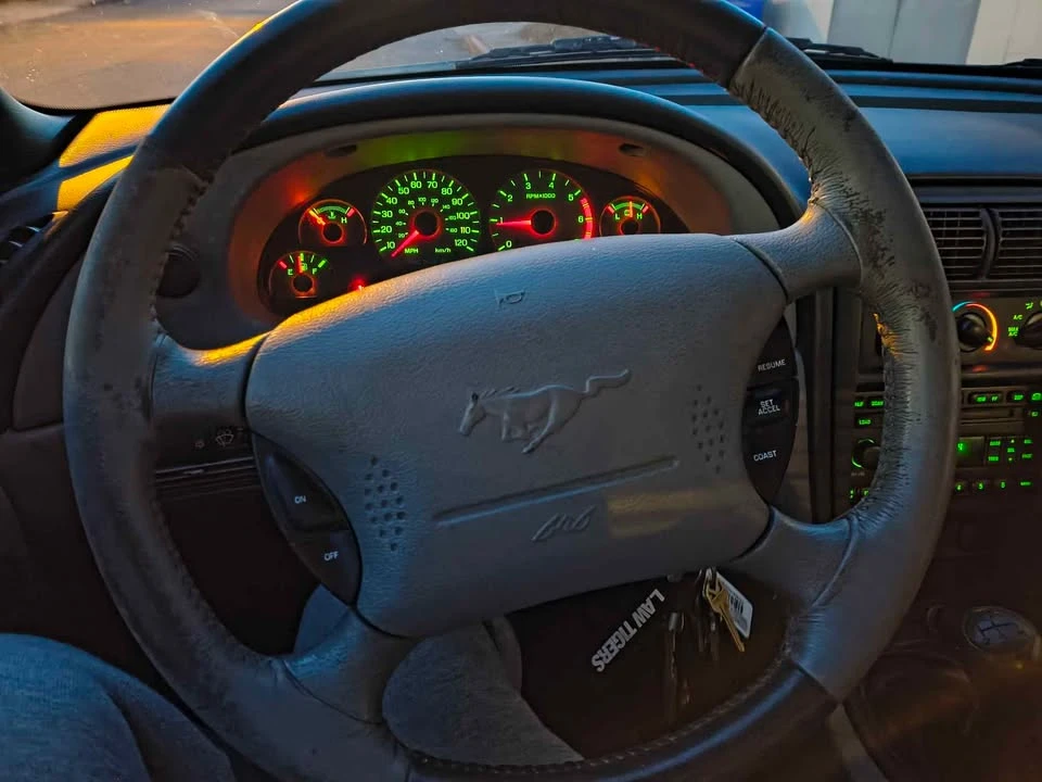 2002 Ford SN95 Mustang - Image 7 of 9