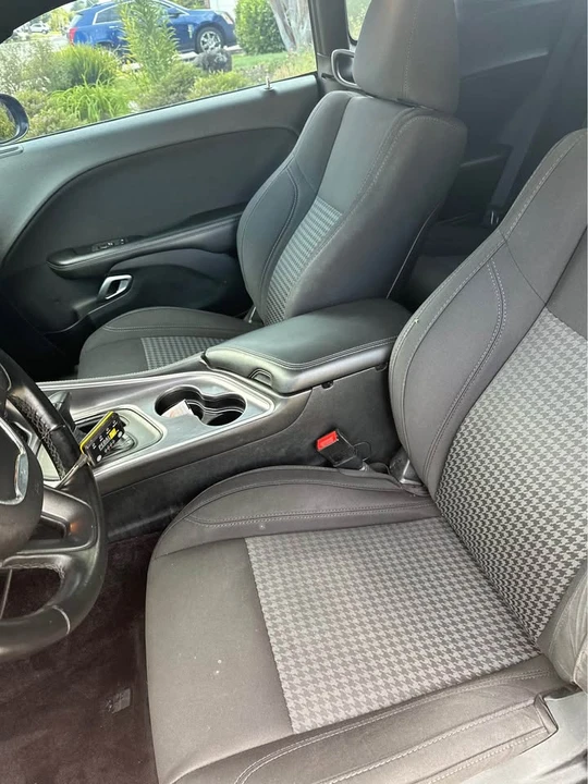 2017 Dodge Challenger 3rd Gen - Image 6 of 6