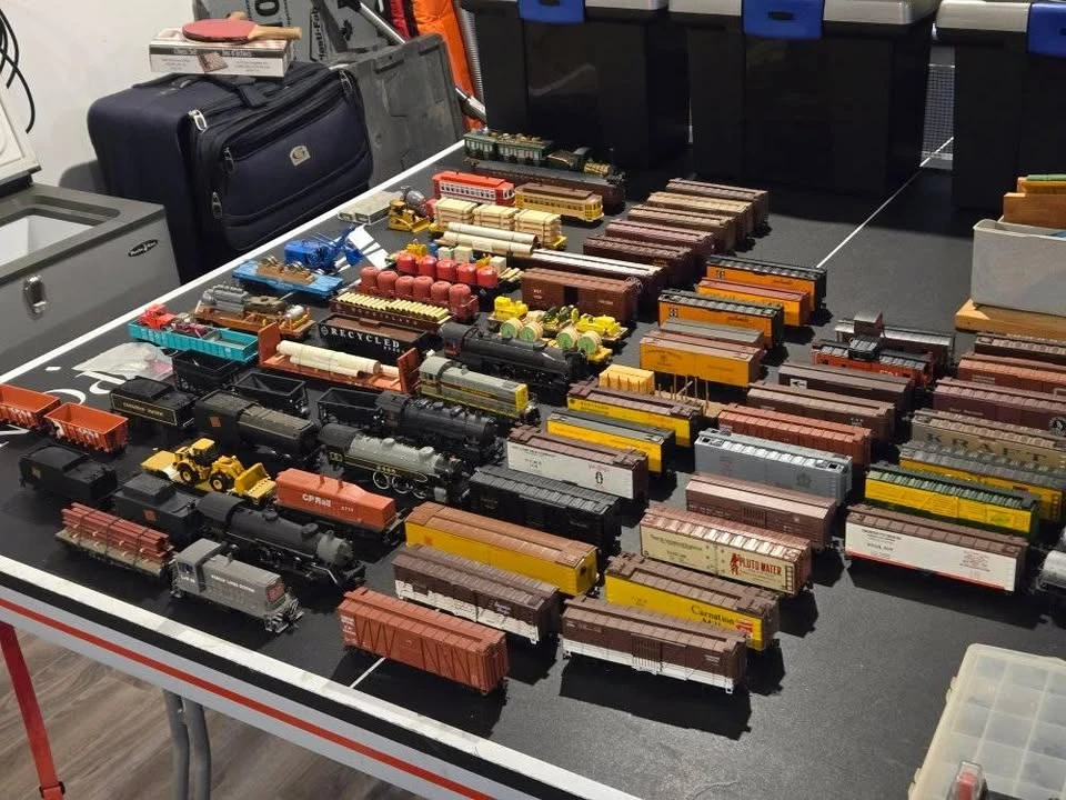 Parts & Memorabilia Scale Models - Image 6 of 6