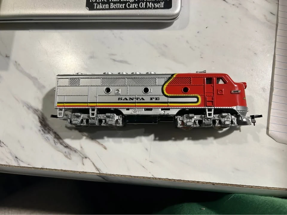 Parts & Memorabilia Scale Models - Image 8 of 9