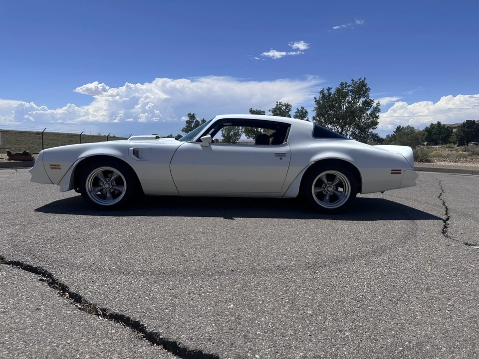 1978 Pontiac Firebird Esprit 2nd Gen - Image 13 of 31