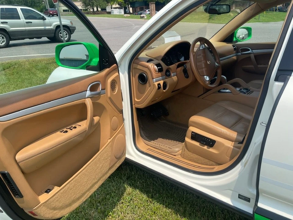 2009 Porsche 955/957 Cayenne - Image 15 of 17