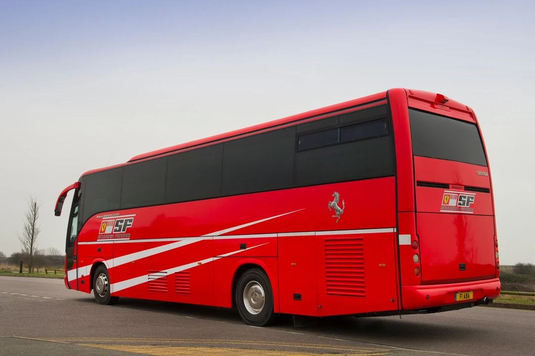 Iveco - Image 5 of 22
