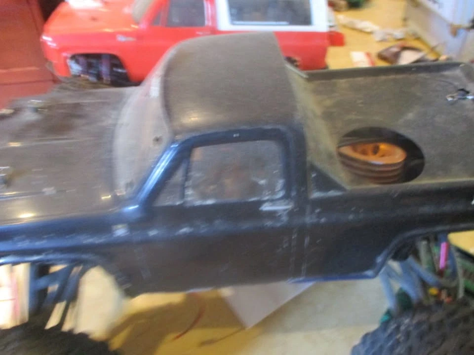 Parts & Memorabilia Scale Models - Image 2 of 9