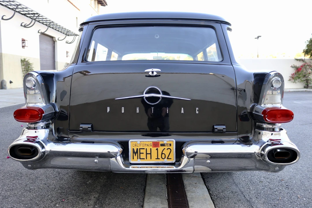 1957 Pontiac Chieftain - Image 19 of 31