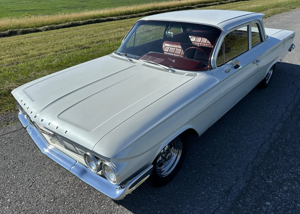 1961 Chevrolet Biscayne - Image 4 of 31