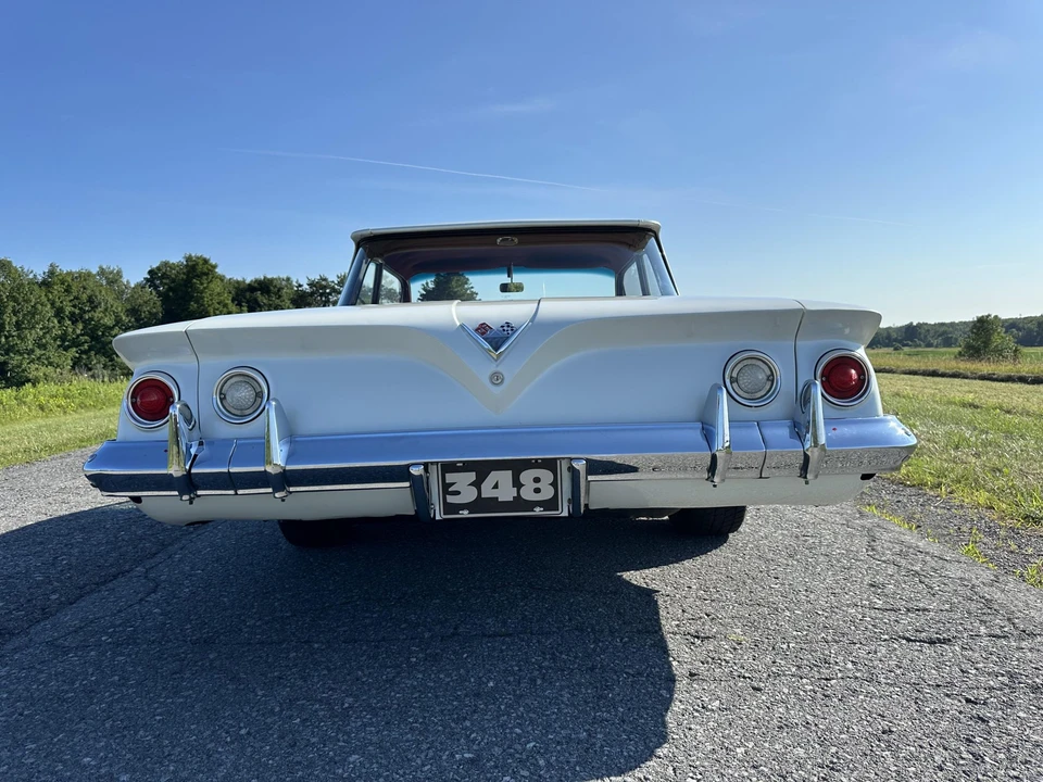 1961 Chevrolet Biscayne - Image 22 of 31