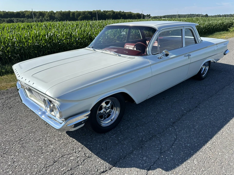 1961 Chevrolet Biscayne - Image 6 of 31