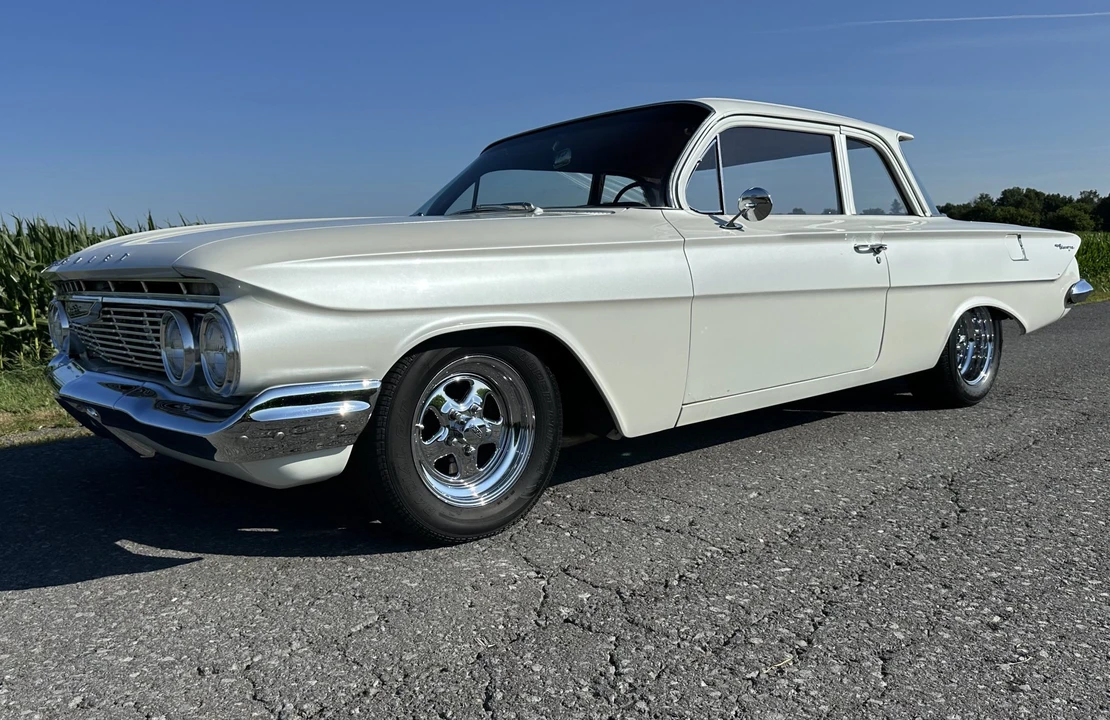1961 Chevrolet Biscayne - Image 9 of 31