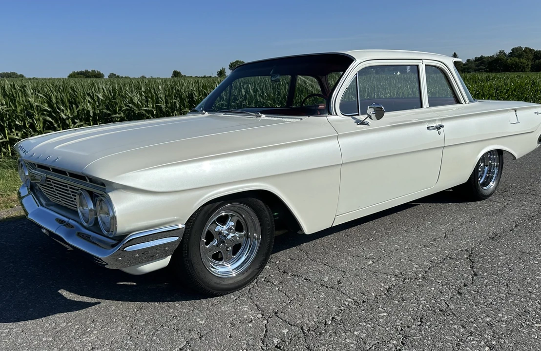 1961 Chevrolet Biscayne - Image 8 of 31