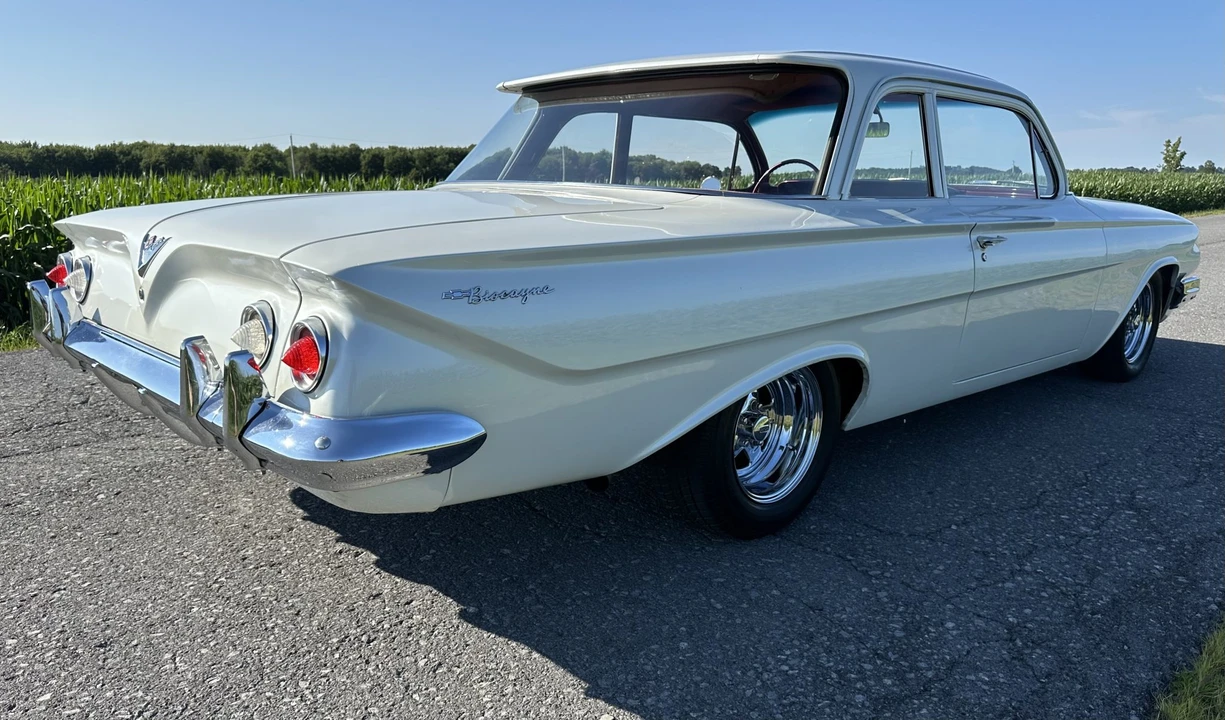 1961 Chevrolet Biscayne - Image 28 of 31