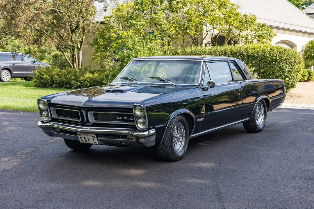 1965 Pontiac Tempest - Image 2 of 31