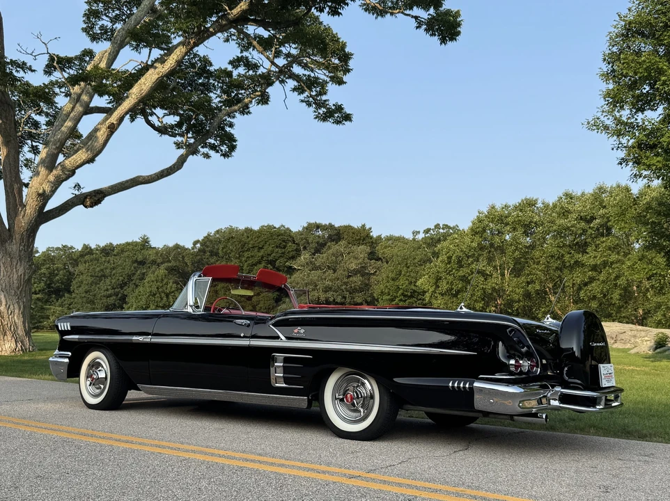 1958 Chevrolet Impala 1st Gen - Image 16 of 31