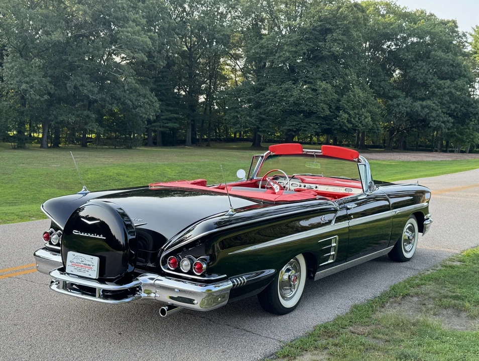 1958 Chevrolet Impala 1st Gen - Image 25 of 31