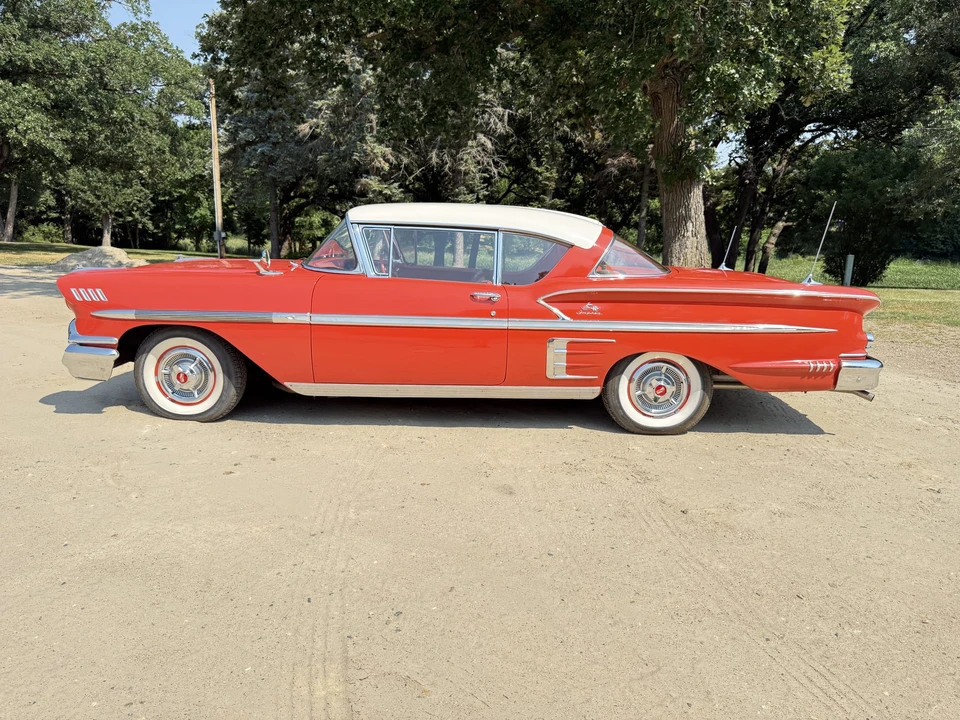1958 Chevrolet Impala 1st Gen - Image 26 of 31