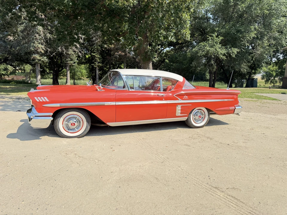 1958 Chevrolet Impala 1st Gen - Image 24 of 31