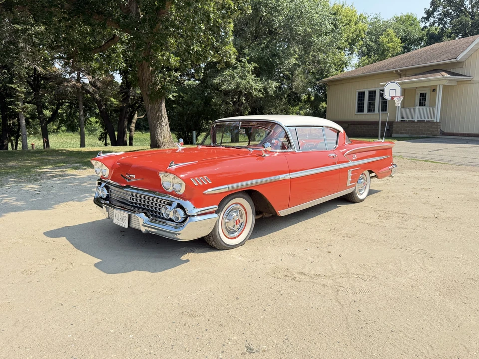 1958 Chevrolet Impala 1st Gen - Image 21 of 31