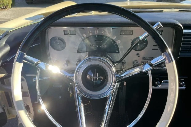 1958 Lincoln Continental Mark Series - Image 5 of 9