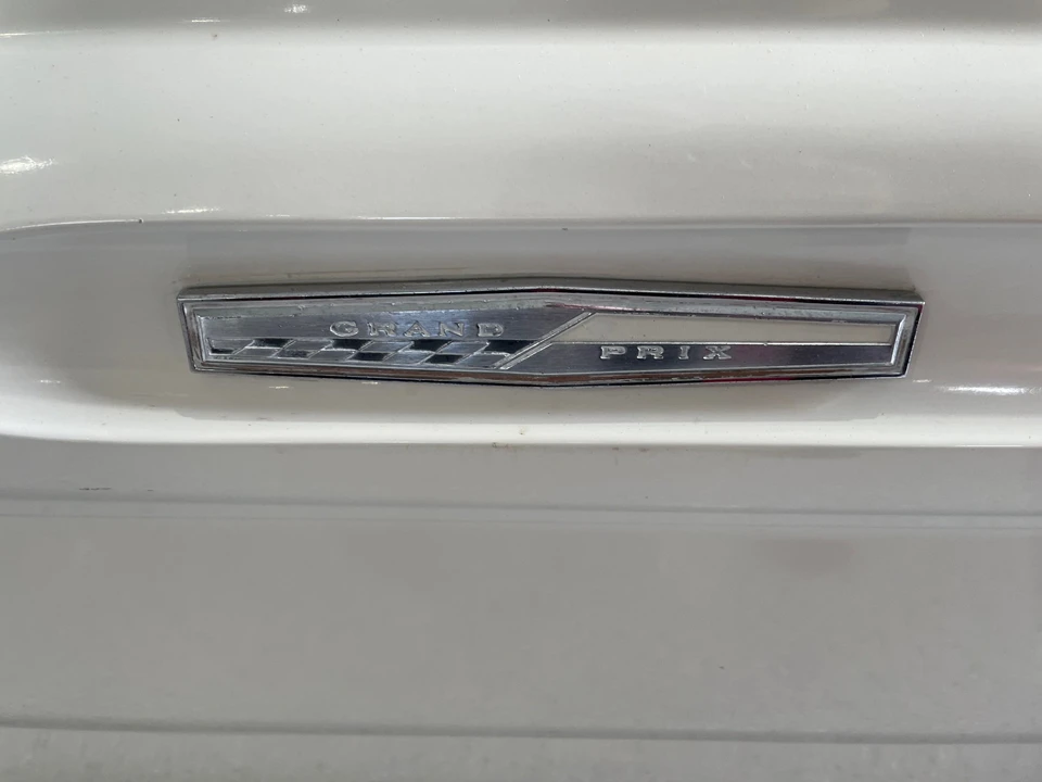 1962 Pontiac Grand Prix 1st Gen - Image 27 of 31