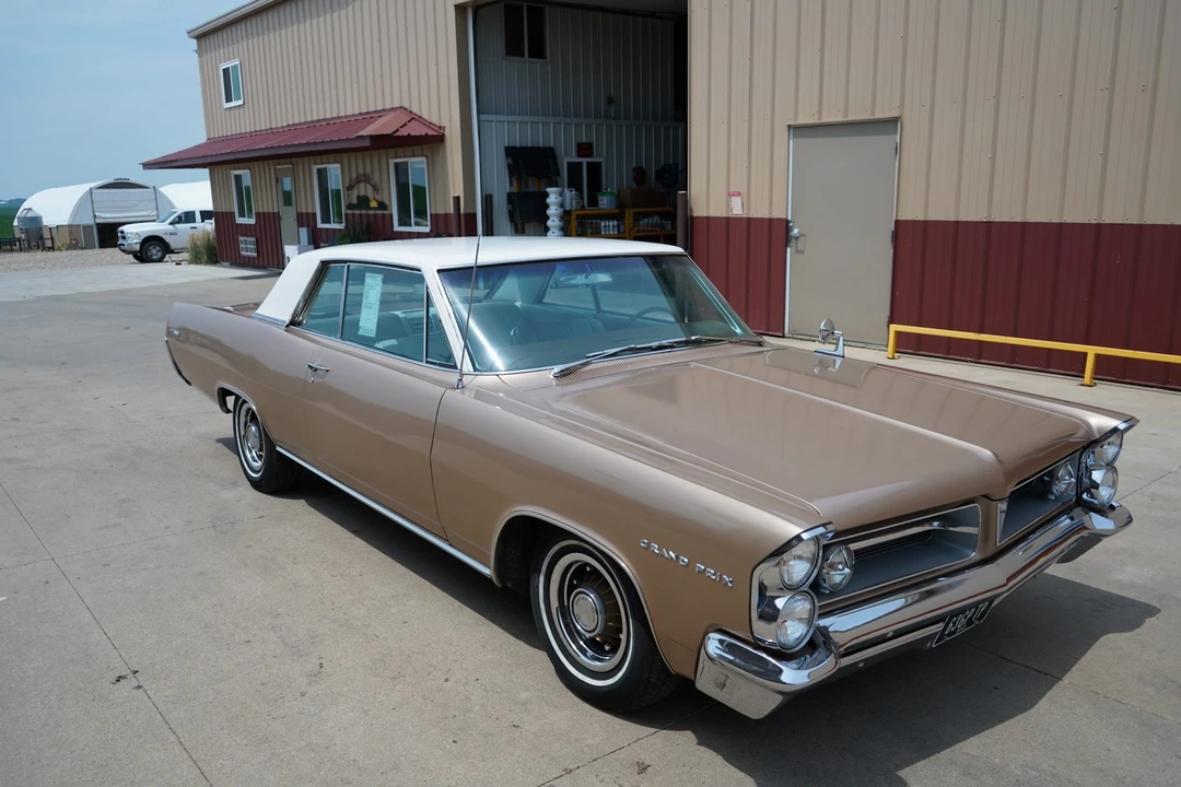 1963 Pontiac Grand Prix 1st Gen - Image 6 of 31
