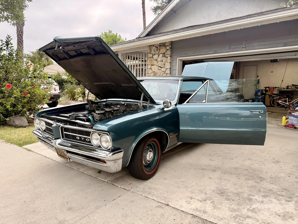 1964 Pontiac GTO 1st Gen - Image 9 of 31