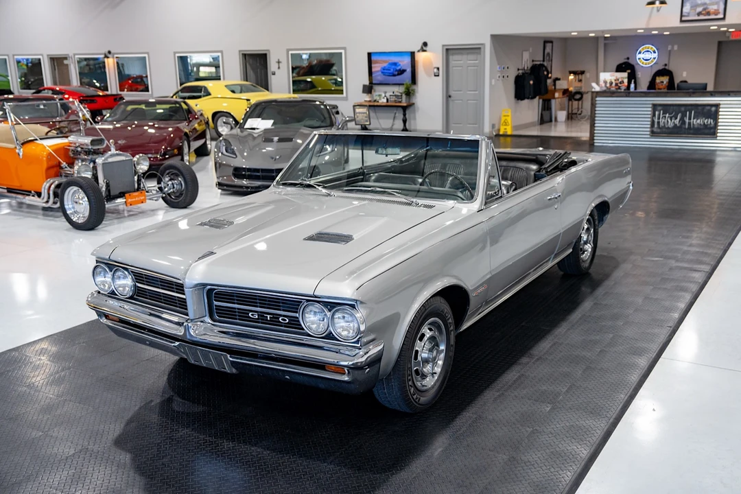 1964 Pontiac Tempest - Image 7 of 31