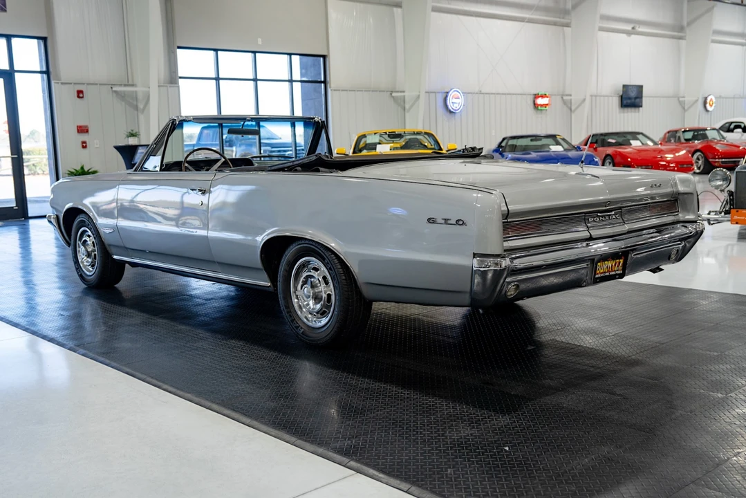 1964 Pontiac Tempest - Image 10 of 31