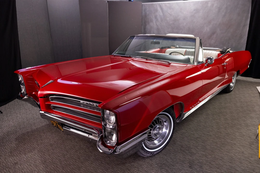 1966 Pontiac - Image 10 of 31