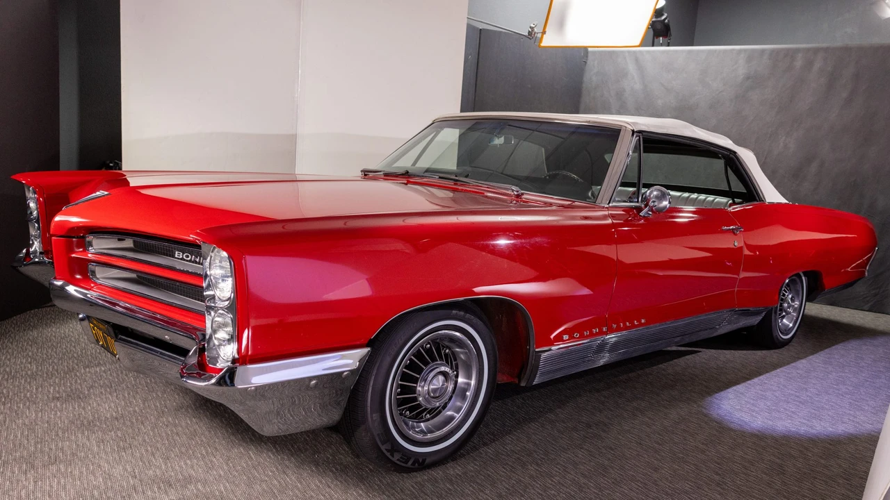 1966 Pontiac - Image 19 of 31