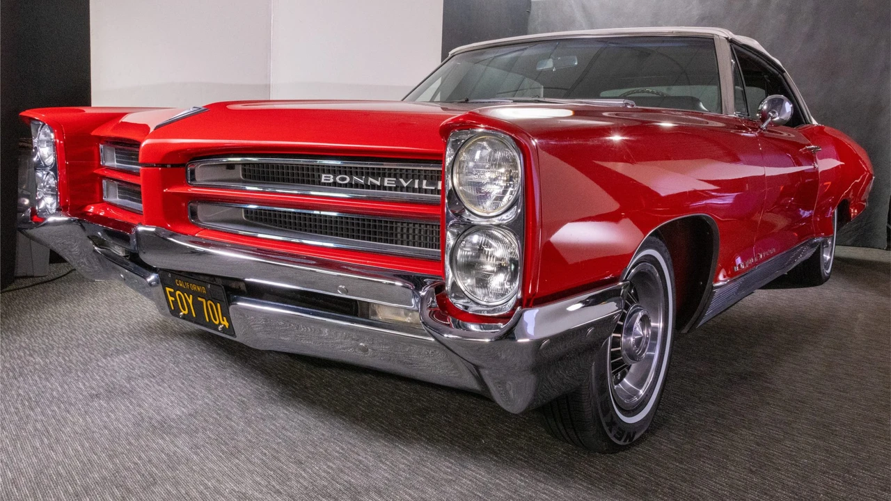 1966 Pontiac - Image 16 of 31
