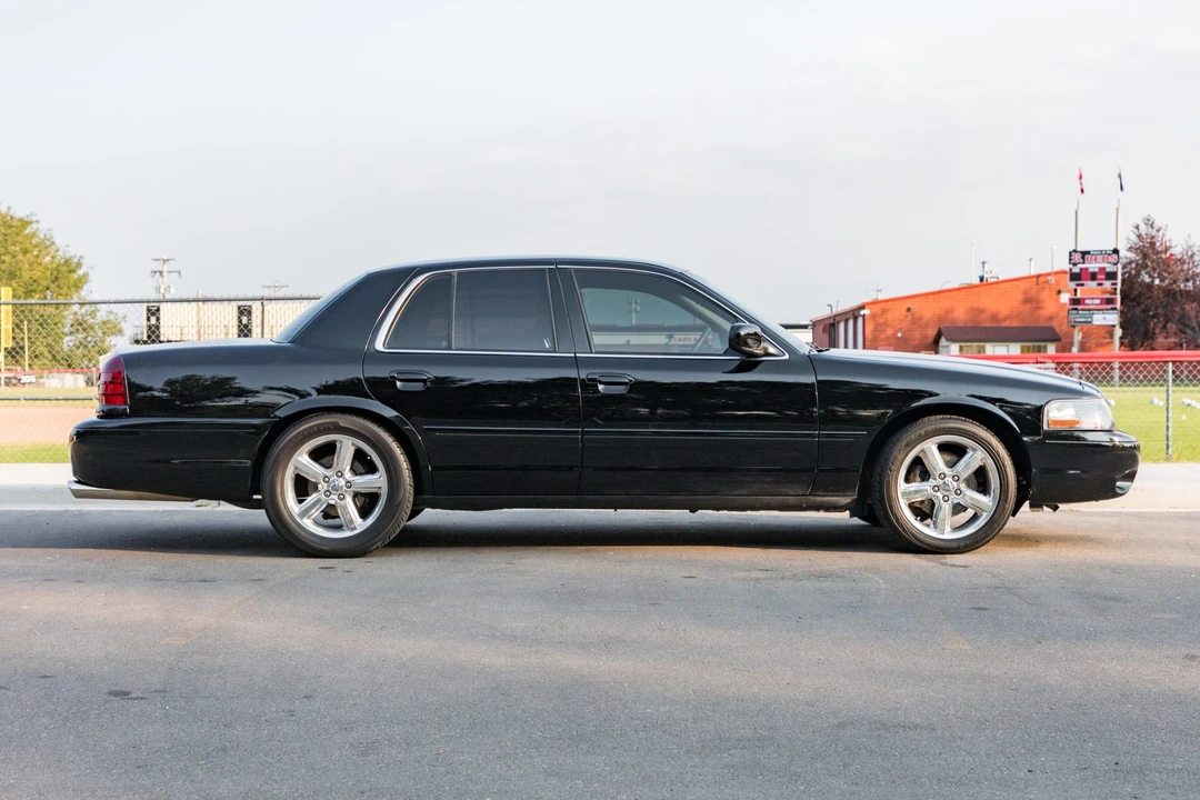 2003 Mercury Marauder - Image 5 of 31