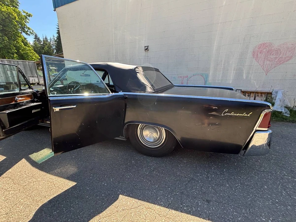 1963 Lincoln Continental 4th Gen - Image 3 of 10