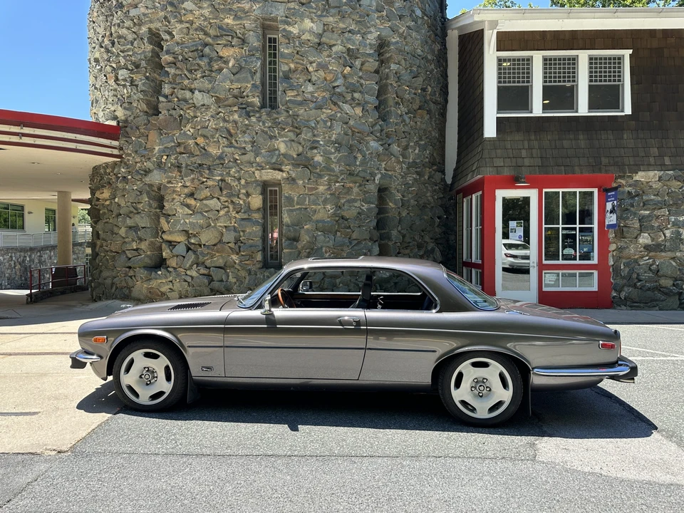 1977 Jaguar XJ Coupe - Image 5 of 31