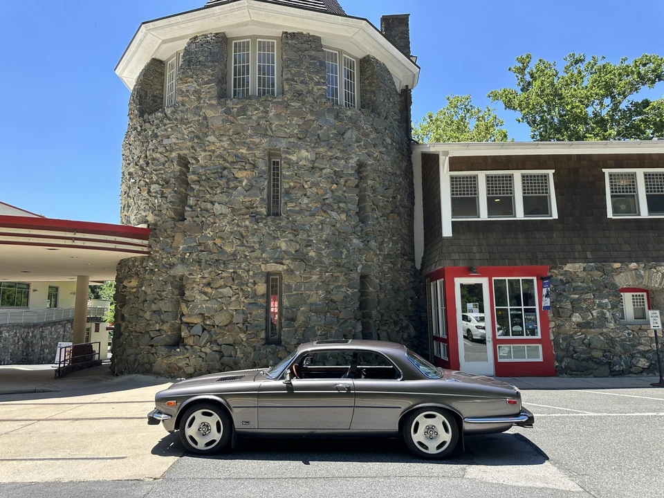 1977 Jaguar XJ Coupe - Image 4 of 31