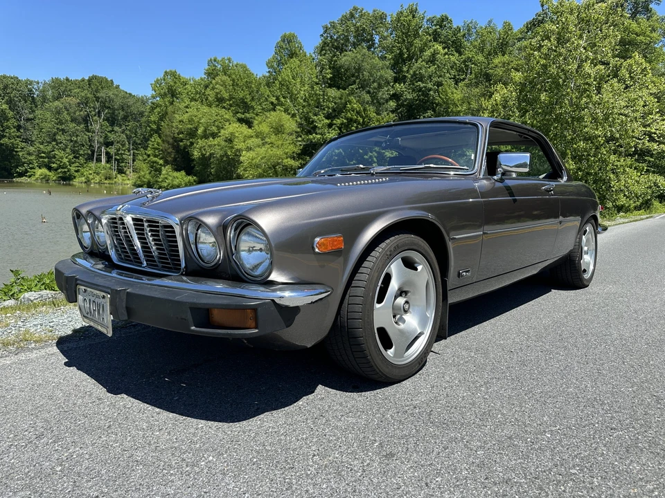 1977 Jaguar XJ Coupe - Image 18 of 31