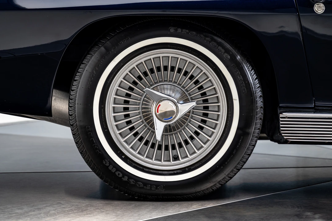 1963 Chevrolet Corvette C2 - Image 28 of 31