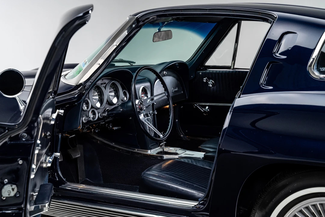1963 Chevrolet Corvette C2 - Image 31 of 31