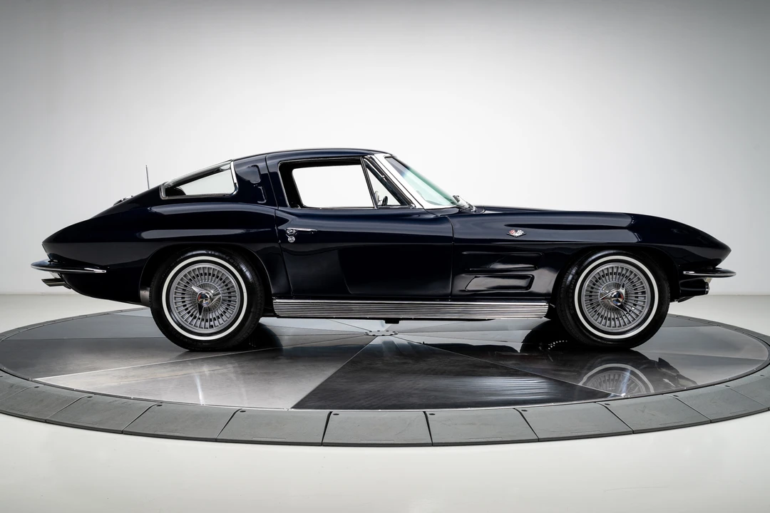 1963 Chevrolet Corvette C2 - Image 10 of 31