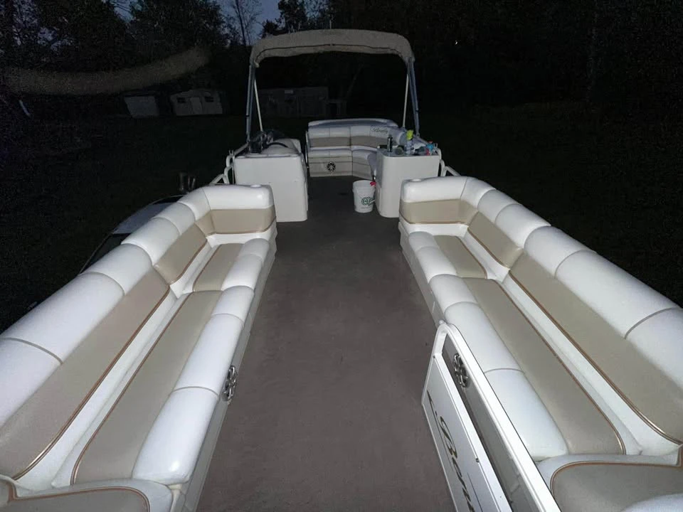 Triton - Image 6 of 10