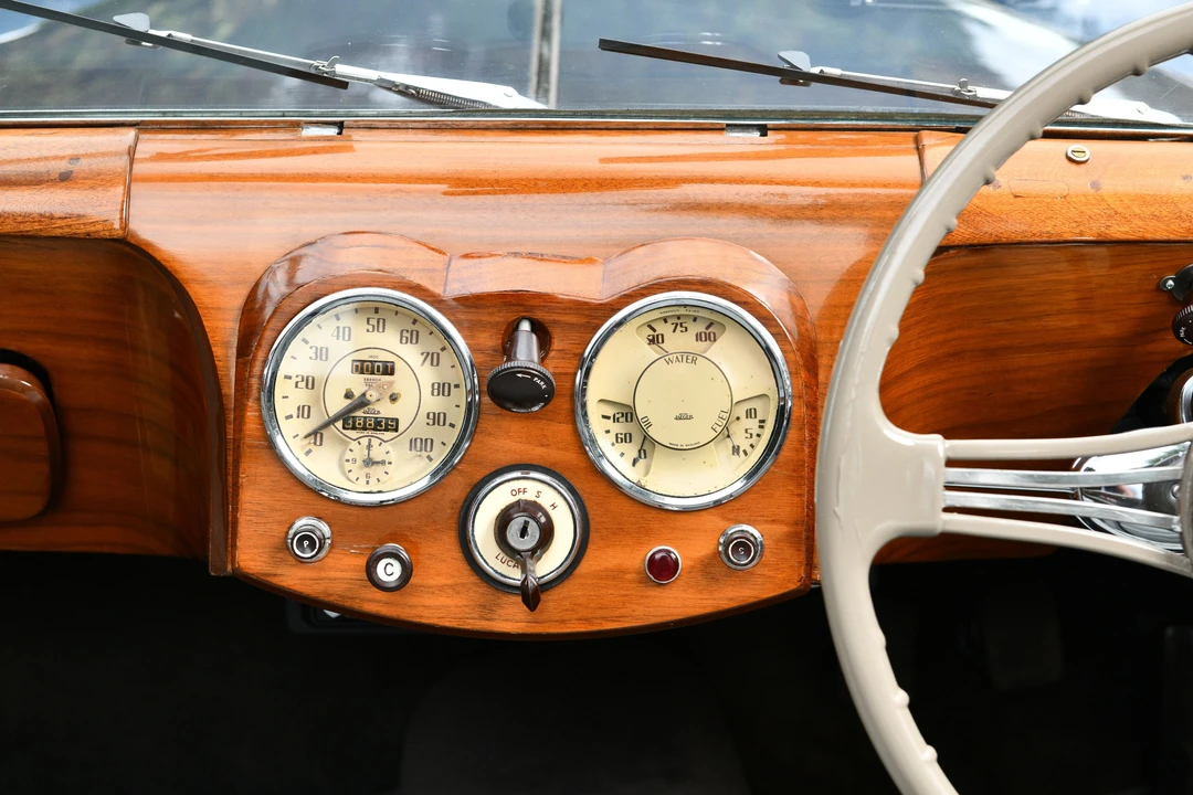 2000 Triumph 2000 Roadster - Image 7 of 31
