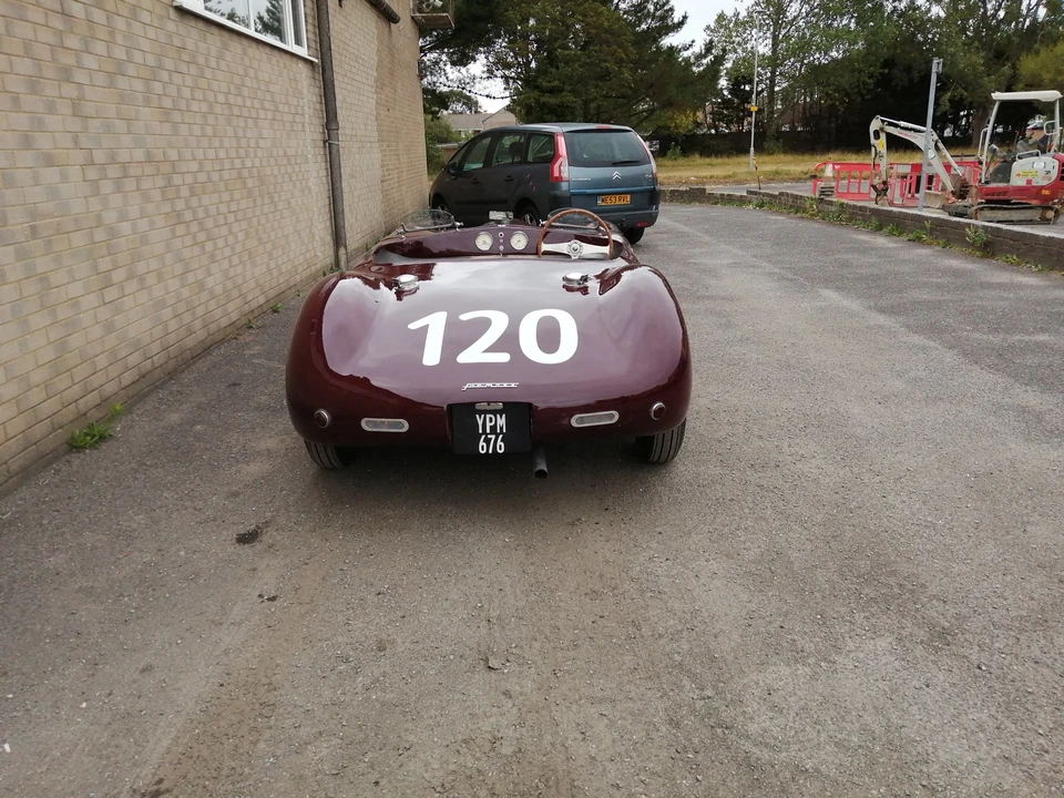 Triumph Roadster - Image 20 of 31